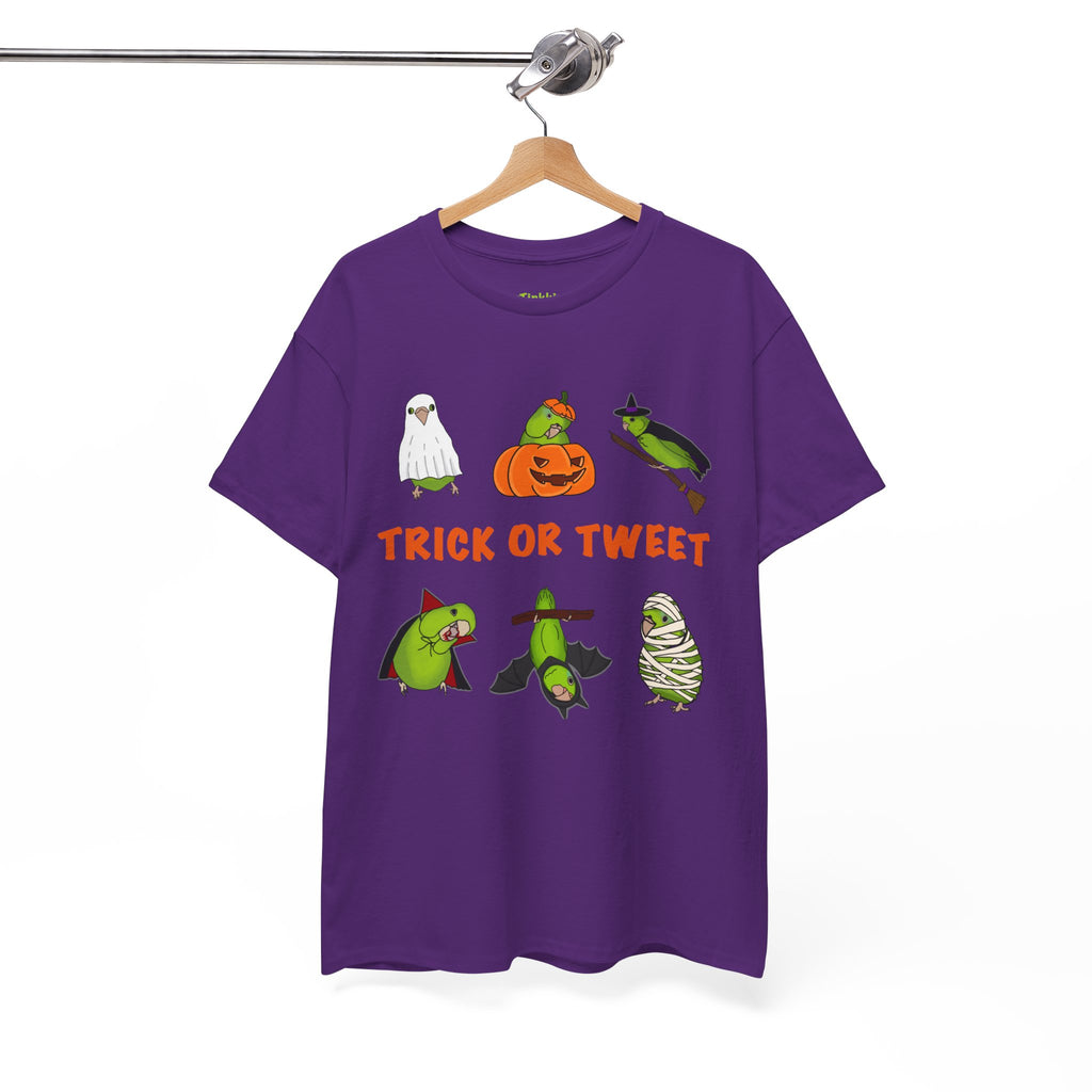 Trick or Tweet Parrotlet : Halloween Bird sweatshirt, Spooky Season Shirt, Fun Bird Lover Tee, Bird Watcher, Gift for - Adults