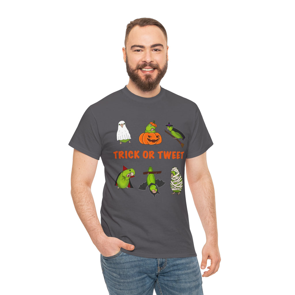 Trick or Tweet Parrotlet : Halloween Bird sweatshirt, Spooky Season Shirt, Fun Bird Lover Tee, Bird Watcher, Gift for - Adults