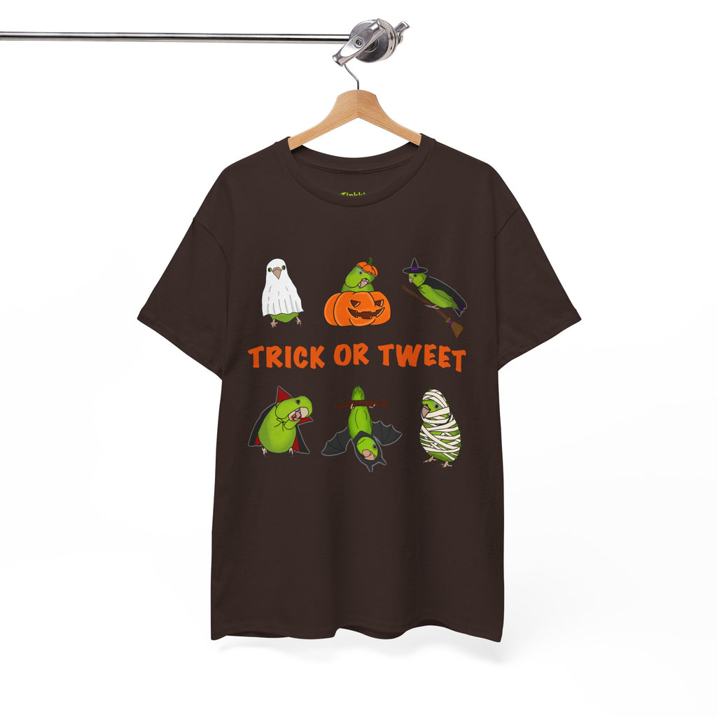 Trick or Tweet Parrotlet : Halloween Bird sweatshirt, Spooky Season Shirt, Fun Bird Lover Tee, Bird Watcher, Gift for - Adults
