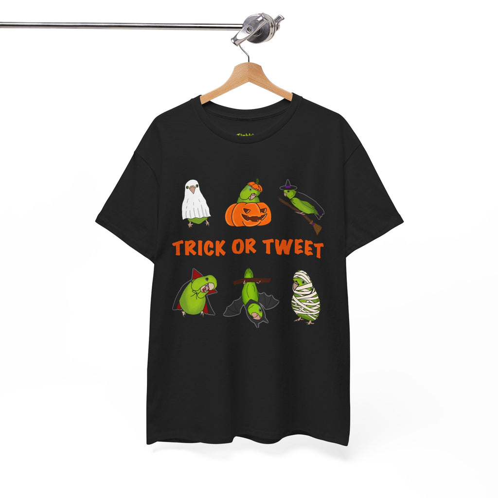 Trick or Tweet Parrotlet : Halloween Bird sweatshirt, Spooky Season Shirt, Fun Bird Lover Tee, Bird Watcher, Gift for - Adults