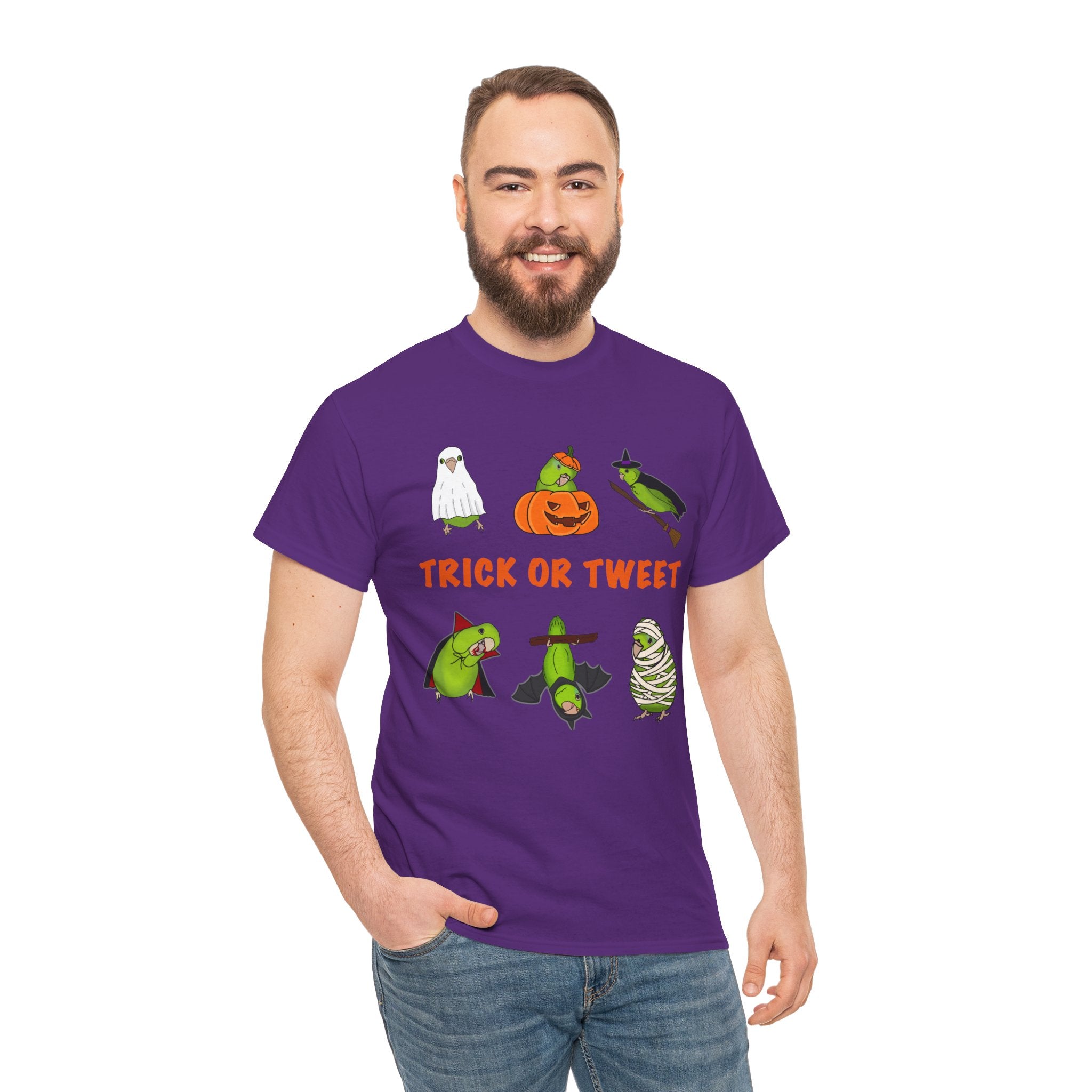Trick or Tweet Parrotlet : Halloween Bird sweatshirt, Spooky Season Shirt, Fun Bird Lover Tee, Bird Watcher, Gift for - Adults